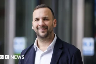 Green Party Leader Zack Polanski Apologizes for Houseboat Tax Issue