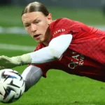 PSG Goalkeepers Use Rugby Pads to Counter Arsenal Set-Pieces