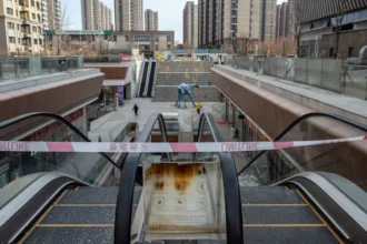 China Housing Crisis Drags On, Offshore Bondholders Face Dim Prospects