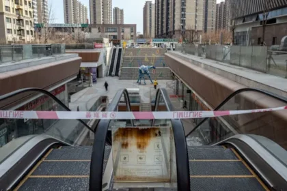 China Housing Crisis Drags On, Offshore Bondholders Face Dim Prospects