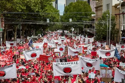 Victorian Teachers Nearing Pay Deal with 32% Raise Offer
