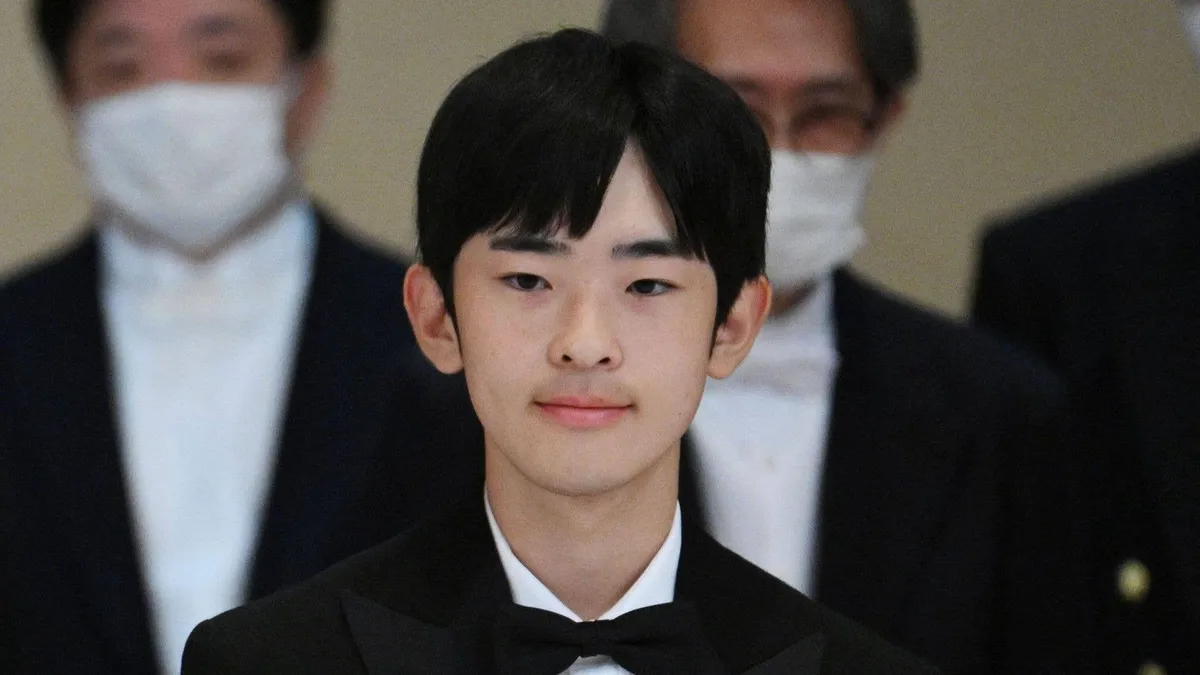 Prince Hisahito Steps into Spotlight at Imperial Banquet