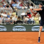 Zverev Survives Scare, Advances at French Open