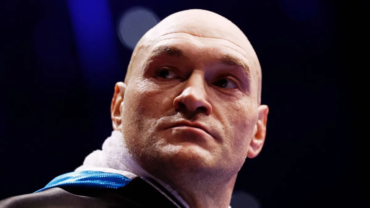Tyson Fury Advised to Dodge Andy Ruiz Jr. Before Joshua Clash