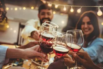 Ideal Catch-Up Time With Friends Revealed: 84 Minutes