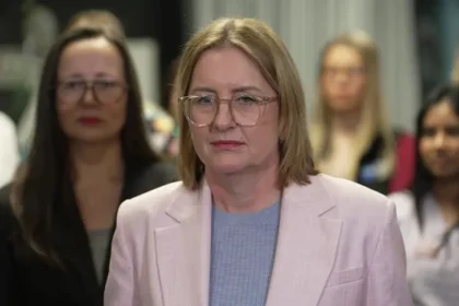 Victorian Premier Pledges Commitment Amidst Leadership Speculation