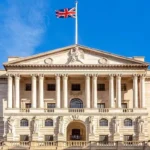Bank of England Holds Rates: Impact on Mortgages and Savings