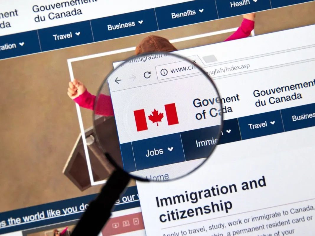 Canada’s Population Dips Amidst Controlled Temporary Migration