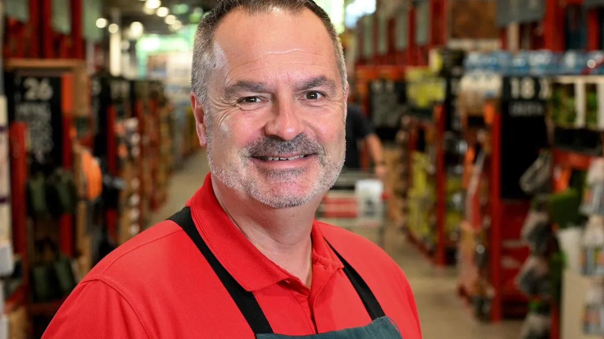 Bunnings Chief Warns Victoria WFH Laws Create Workplace Inequality