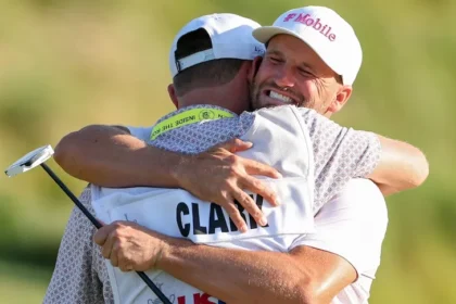 Clark Secures Dramatic US Open Victory by One Stroke