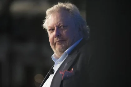 WiseTech Founder Denies Trafficking Claims Amid Investor Exodus